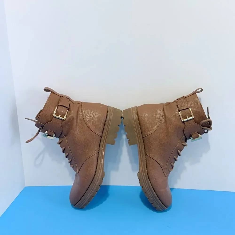 Michael Kors Kincaid leather combat bootie in the luggage color Size Women 8.5M